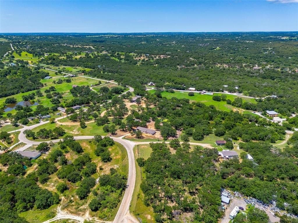 5.66 acres in Wise County - photo 9