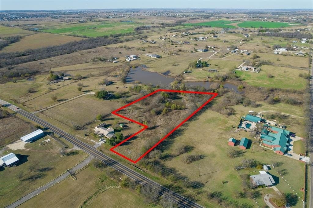 3.55 acres in Johnson County - photo 3