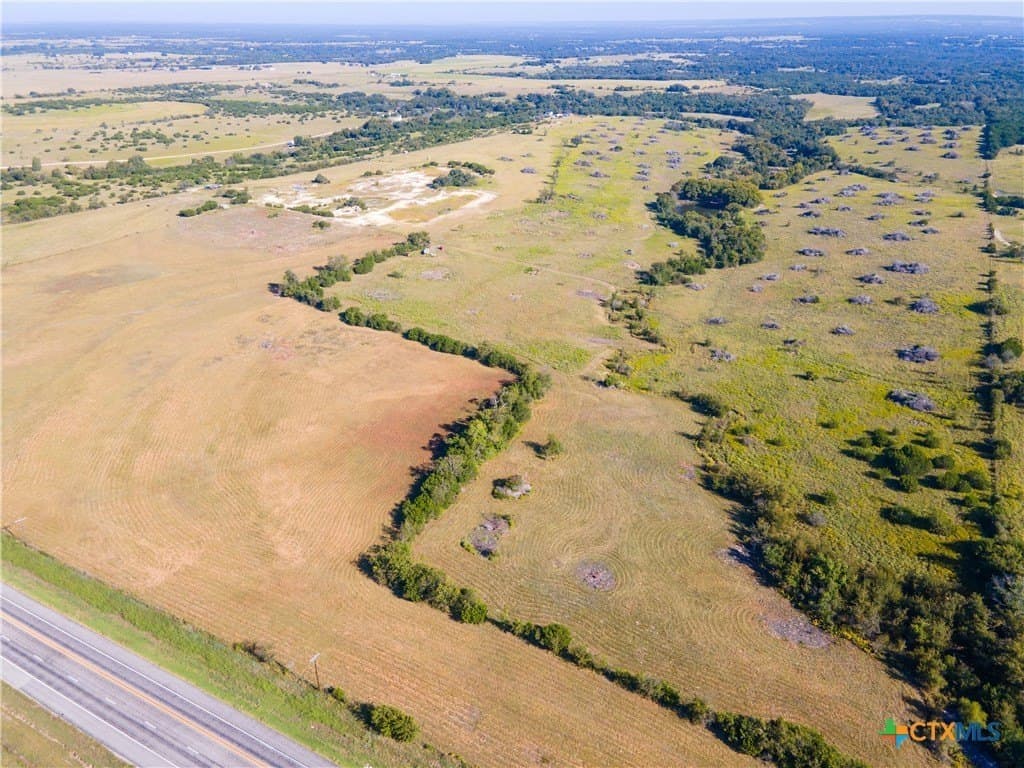 133.33 acres in Coryell County - photo 5