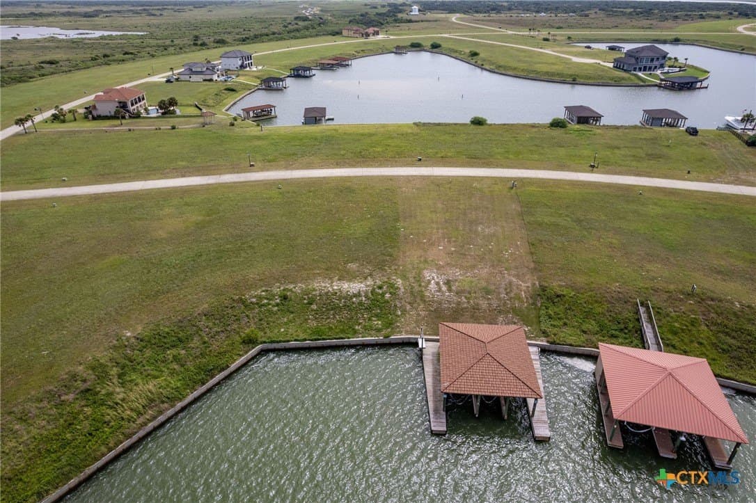 0.27 acres in Calhoun County - photo 4