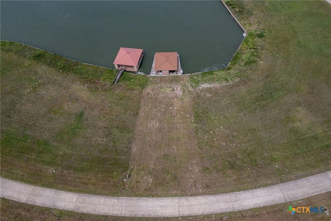 0.27 acres in Calhoun County - photo 3