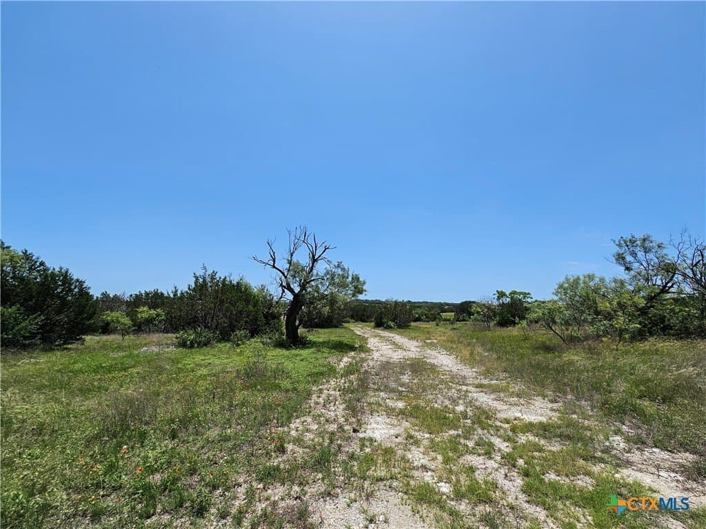5.31 acres in Burnet County - photo 4