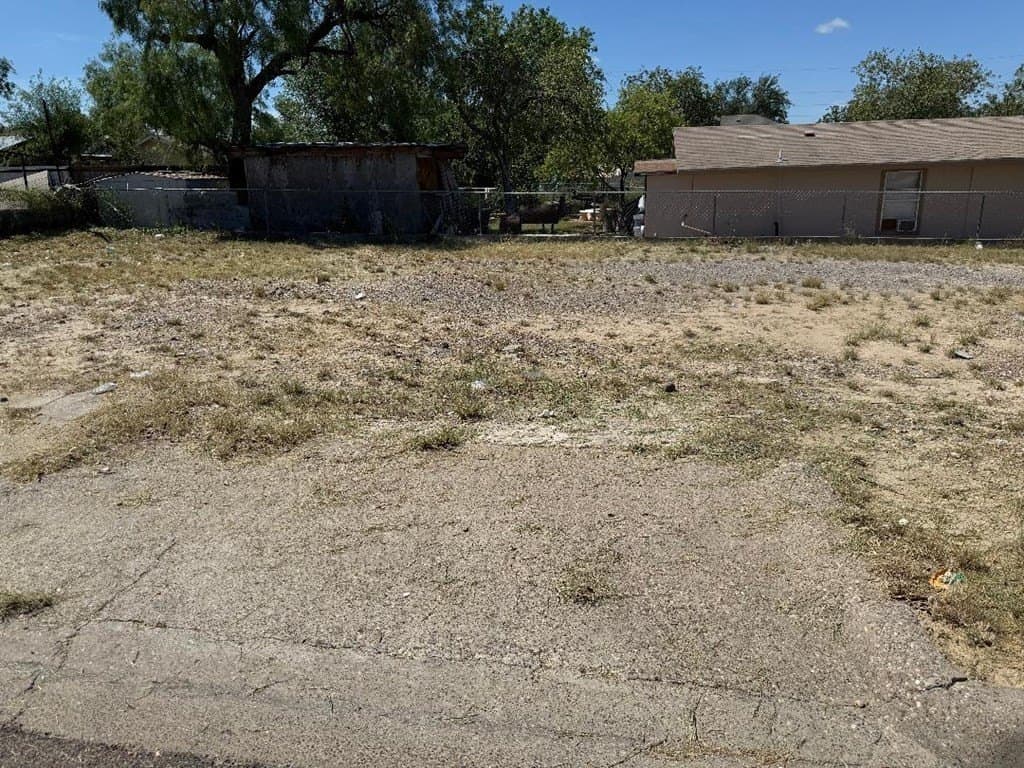 0.16 acres in Maverick County - photo 3