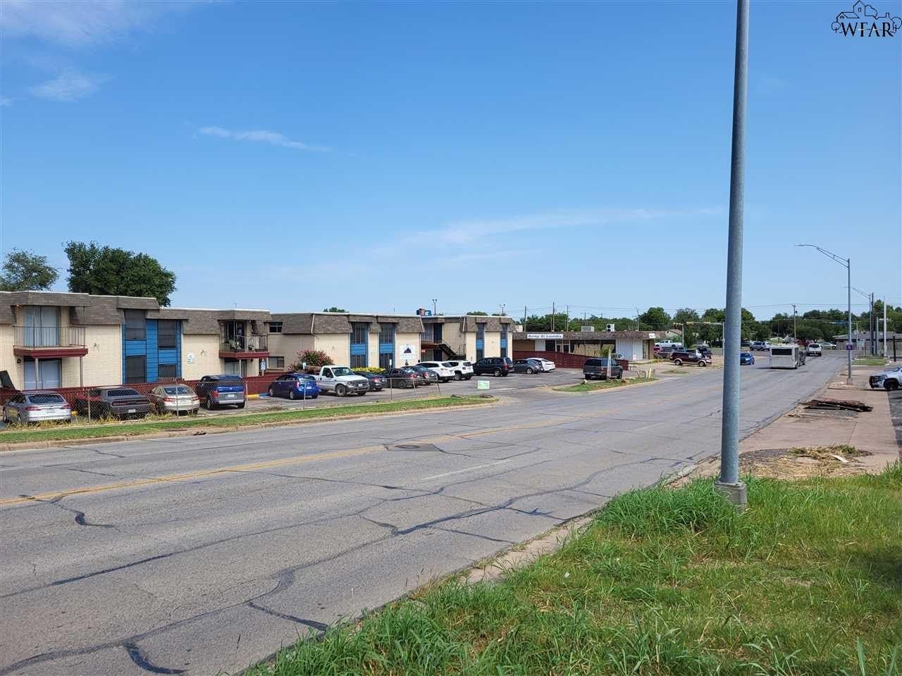 0.72 acres in Wichita County - photo 5