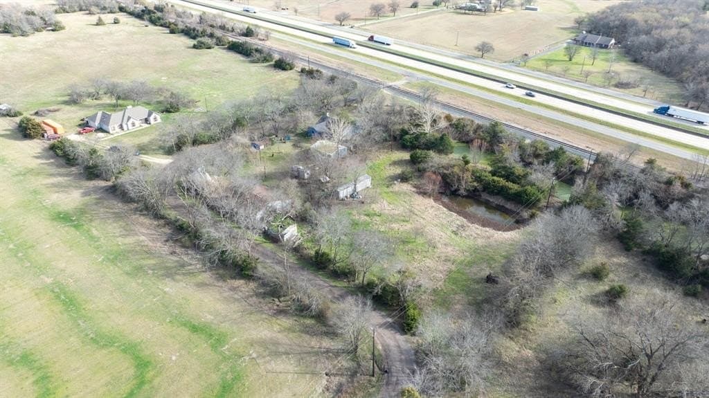 10 acres in Hopkins County - photo 5