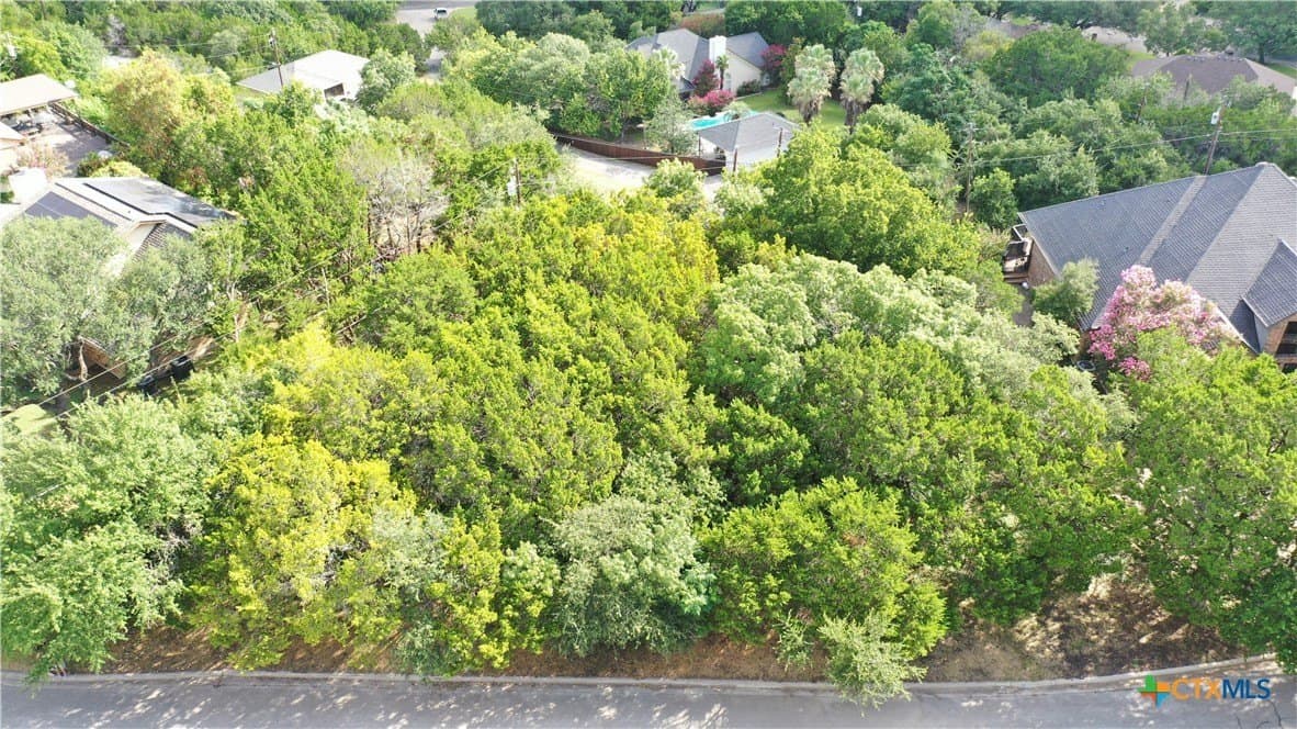 0.37 acres in Bell County - photo 5