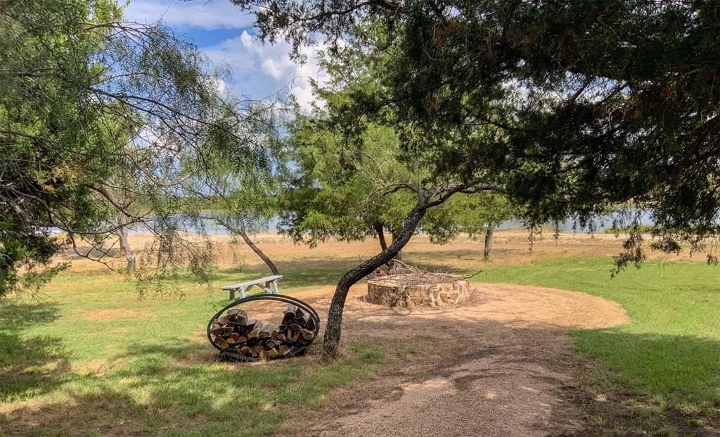 843 acres in Kaufman County - photo 14