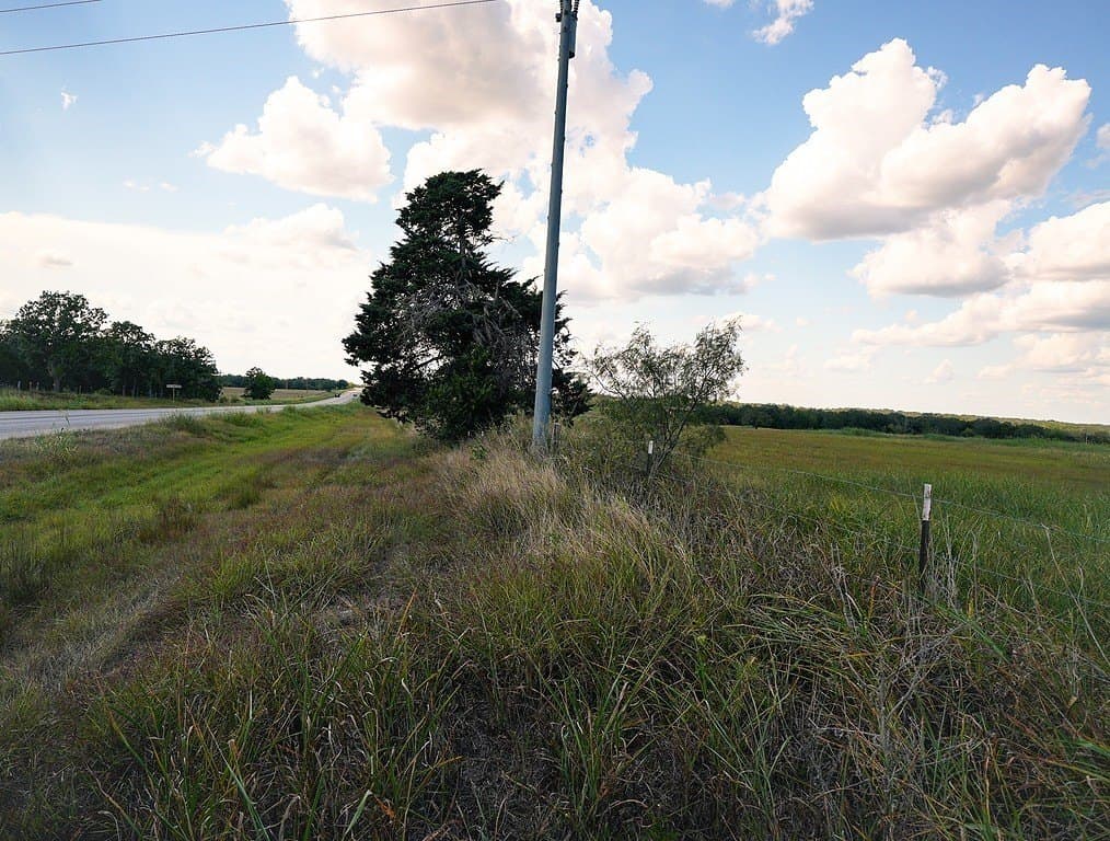 11.84 acres in Fayette County - photo 24