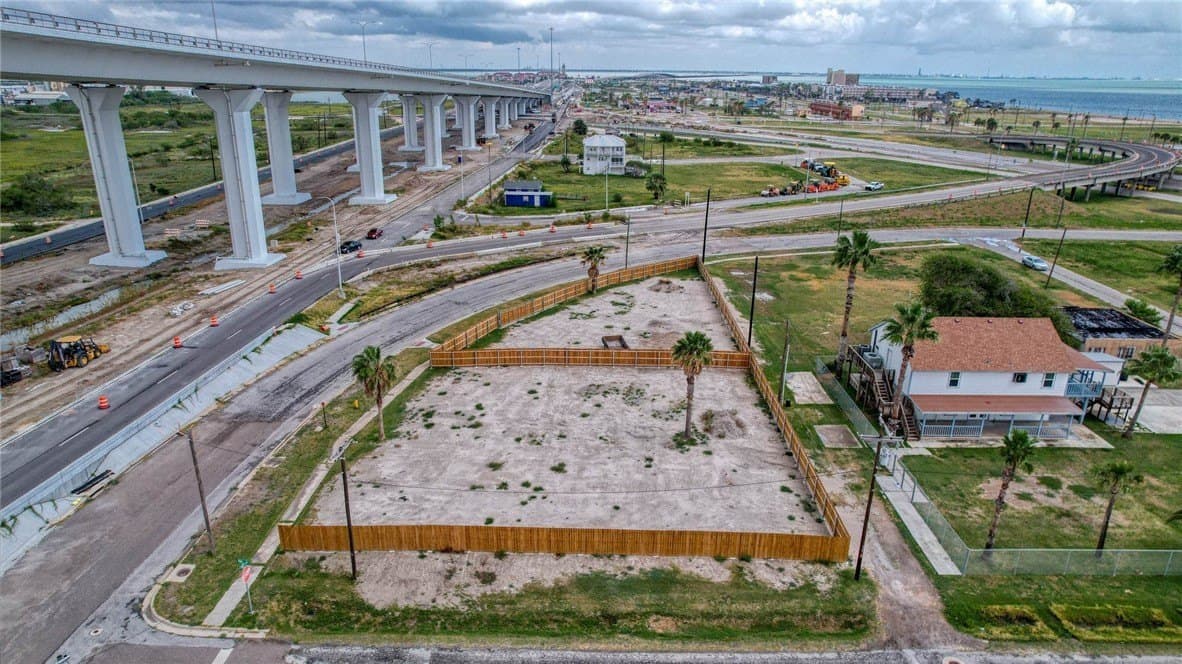 0.14 acres in Nueces County - photo 39