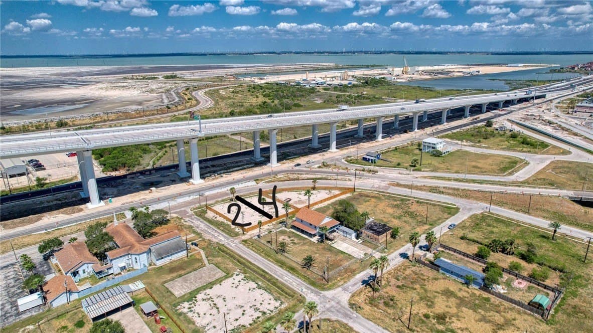 0.14 acres in Nueces County - photo 16