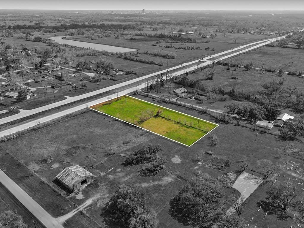 2.06 acres in Texas County - photo 10