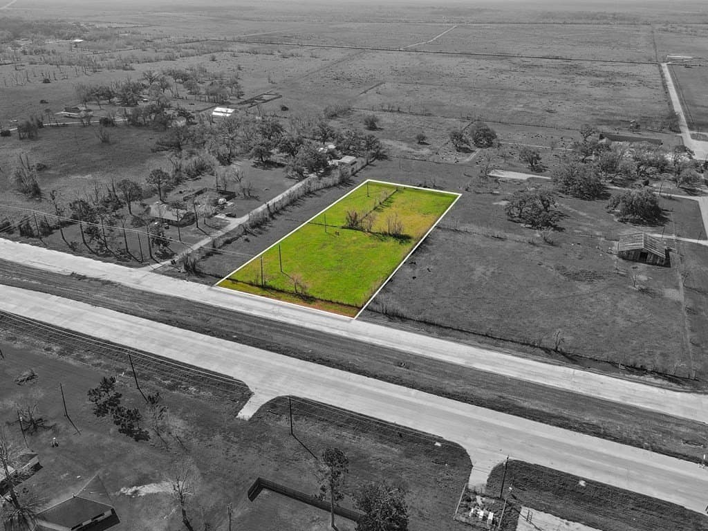 2.06 acres in Texas County - photo 6