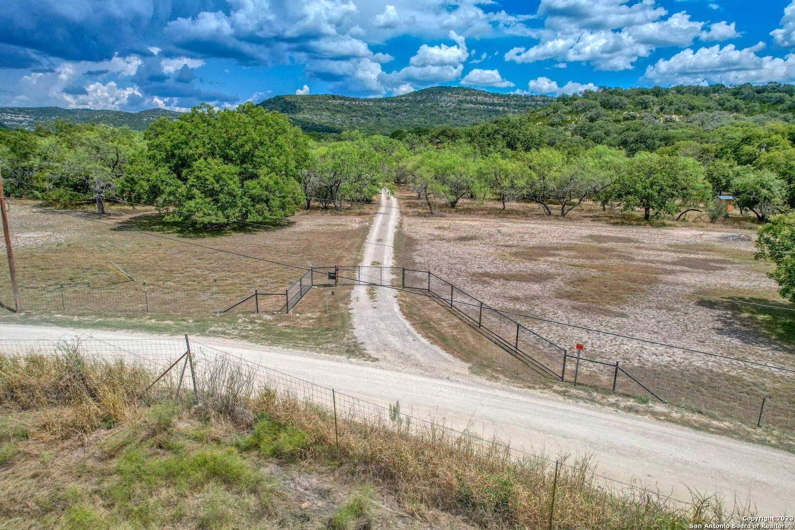 12.62 acres in Real County - photo 32