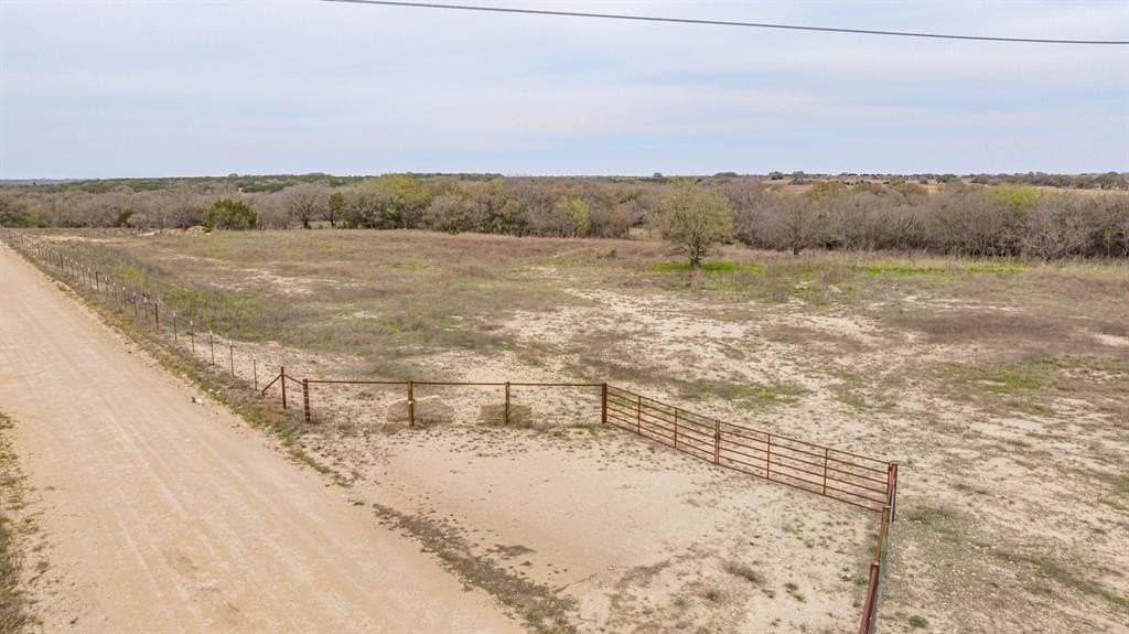 18.68 acres in Erath County - photo 3