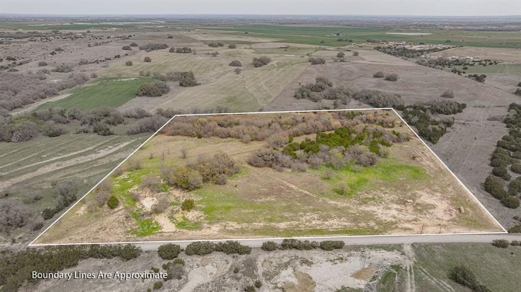 18.68 acres in Erath County - photo 5