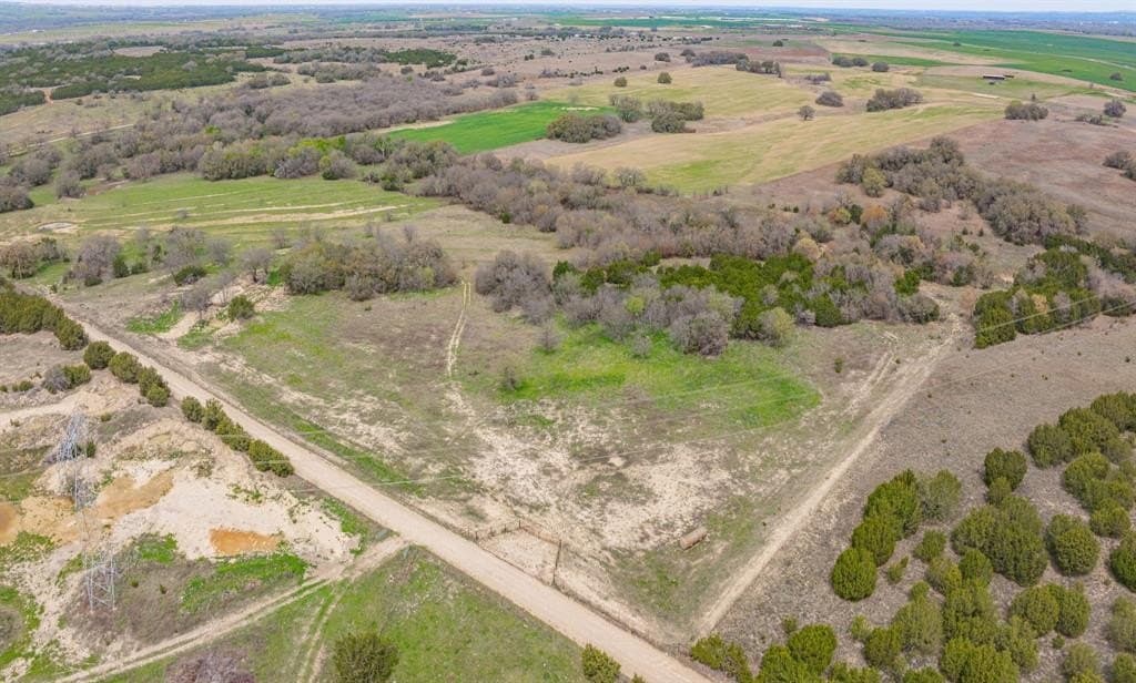 18.68 acres in Erath County - photo 4