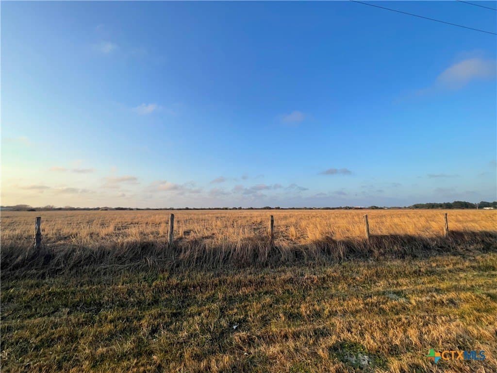 30 acres in Calhoun County - photo 4