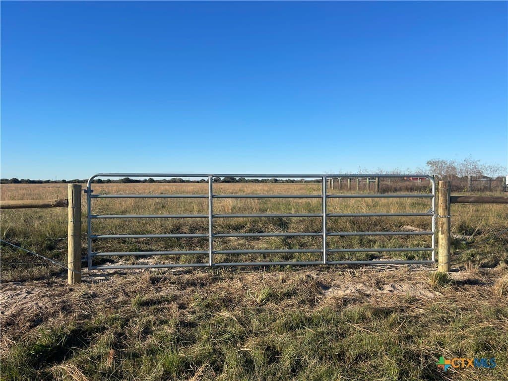 30 acres in Calhoun County - photo 11