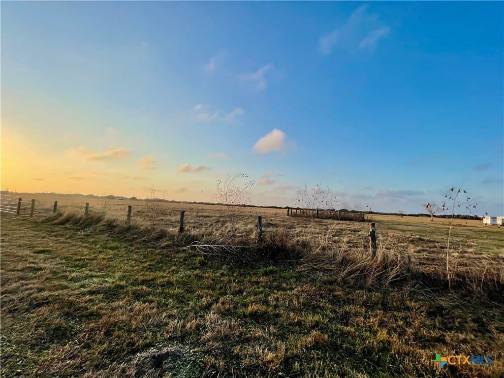 30 acres in Calhoun County - photo 7