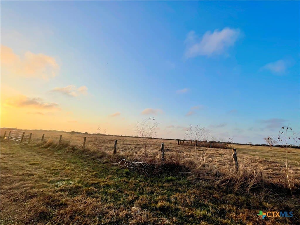 30 acres in Calhoun County - photo 9