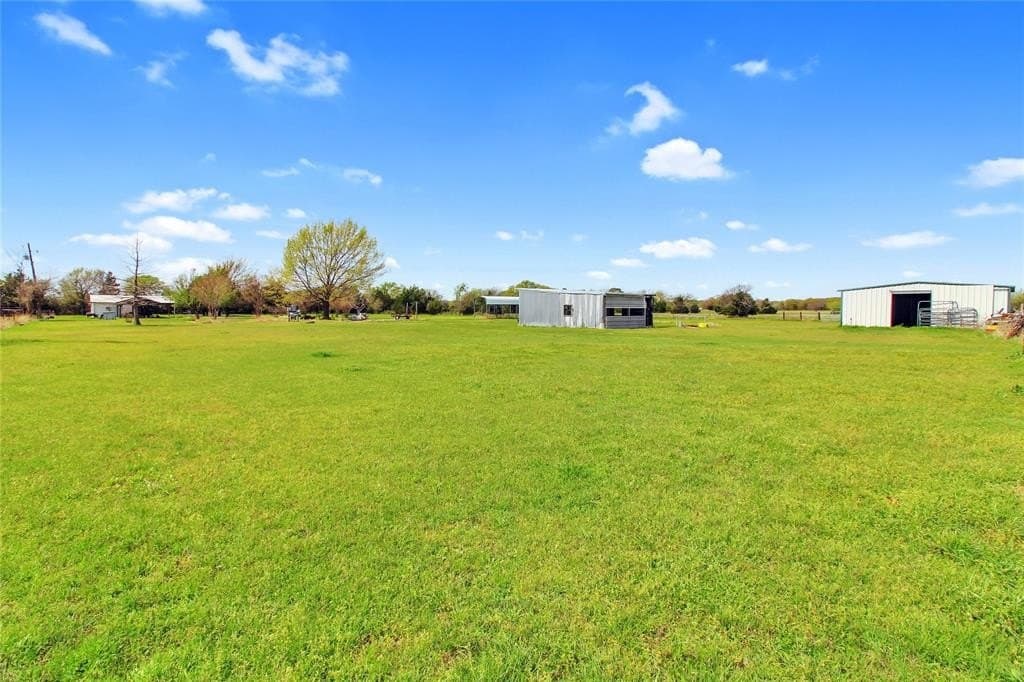 10 acres in Kaufman County - photo 37