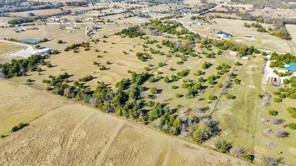 34.96 acres in Cooke County - photo 9