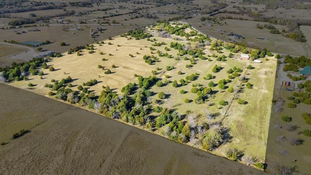 34.96 acres in Cooke County - photo 6