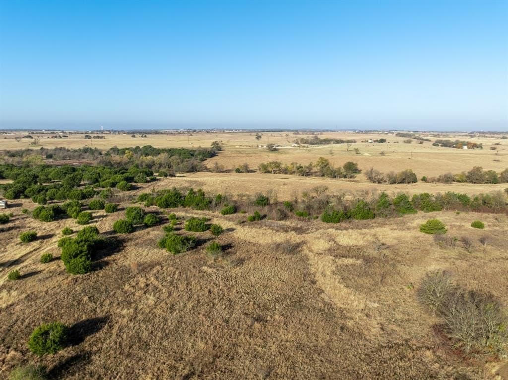 5.16 acres in McLennan County - photo 7