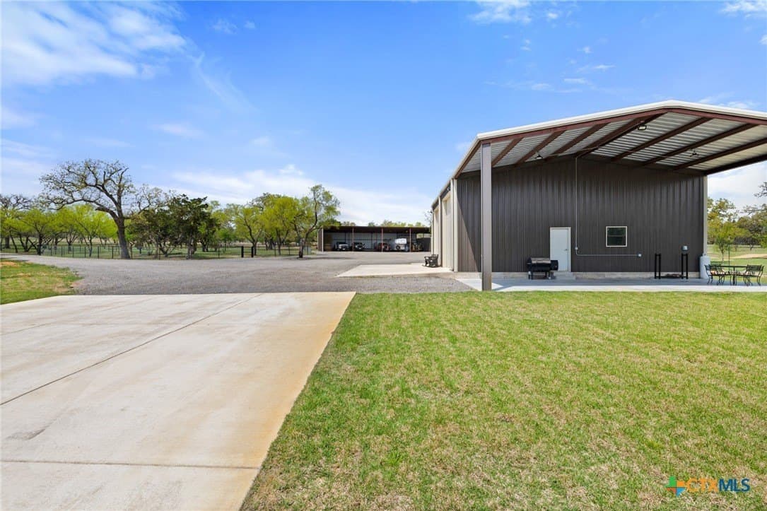 28.5 acres in Blanco County - photo 32