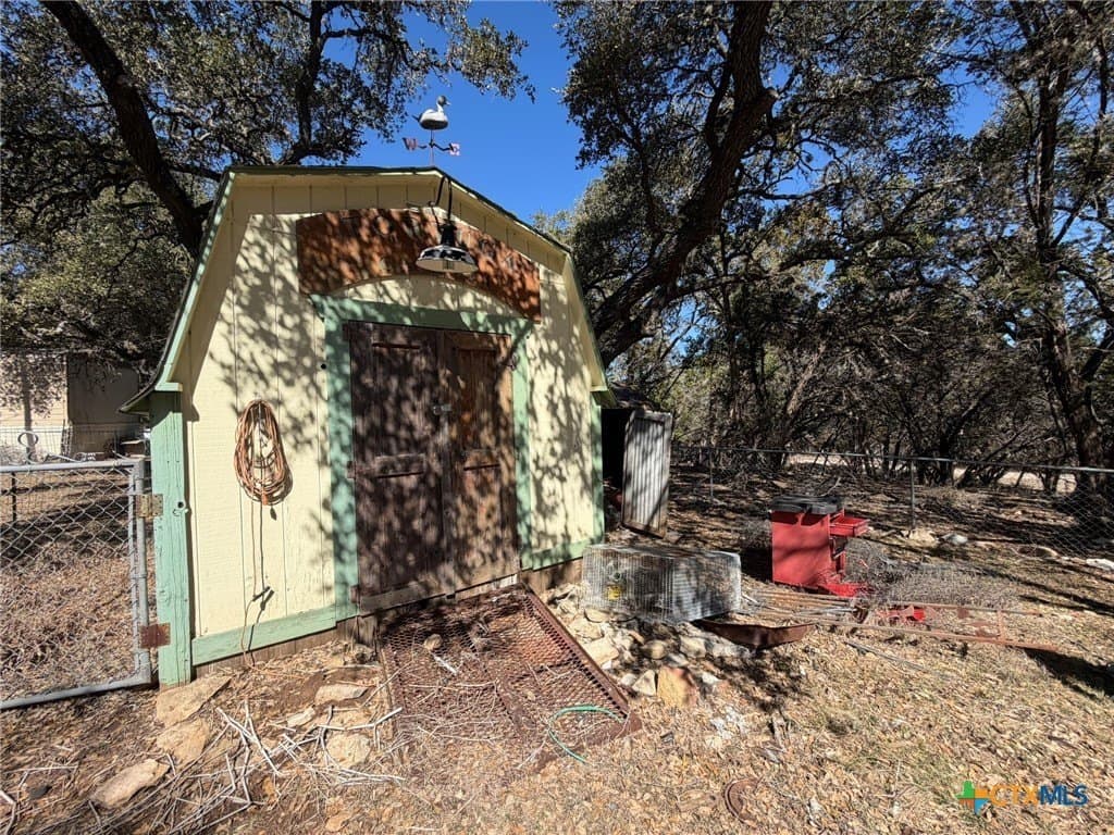 0.23 acres in Comal County - photo 14