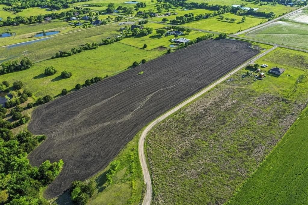 10.09 acres in Collin County - photo 9