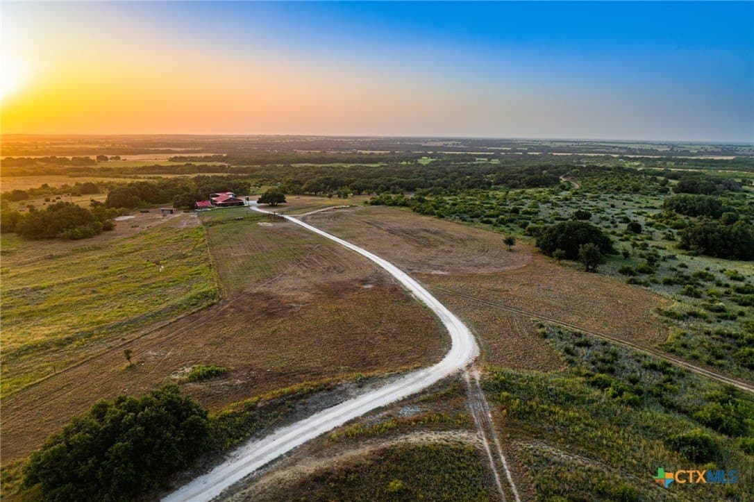 235 acres in Comanche County - photo 2