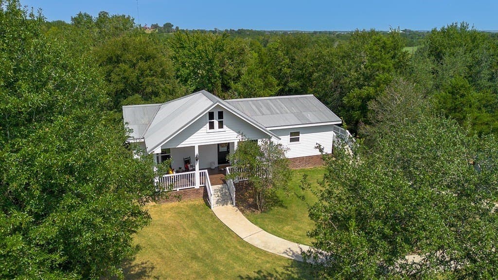 1.72 acres in Austin County - photo 2