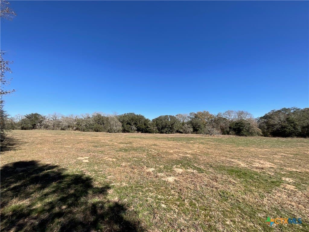50 acres in Lavaca County - photo 19