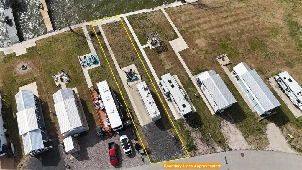 0.1 acres in Navarro County - photo 15