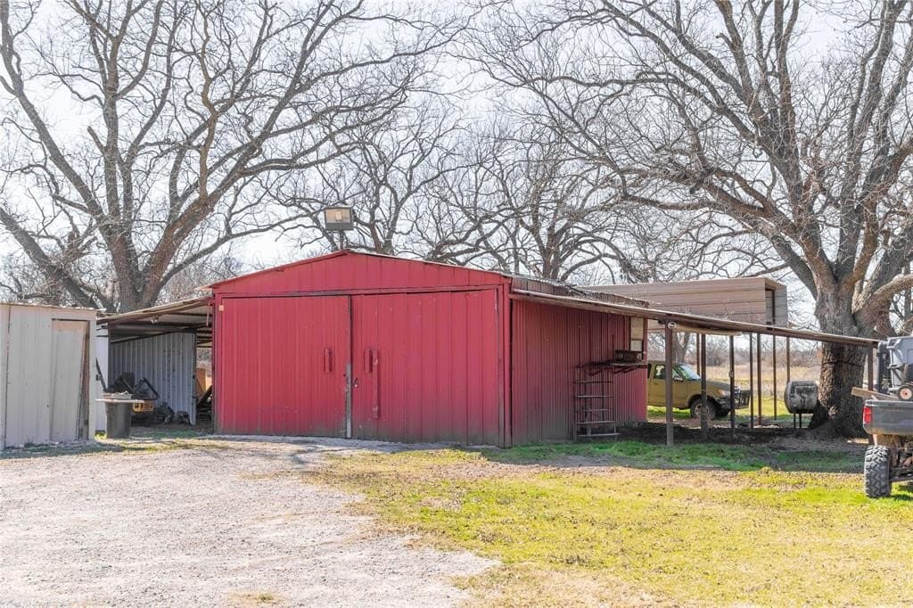 30.84 acres in Eastland County - photo 40