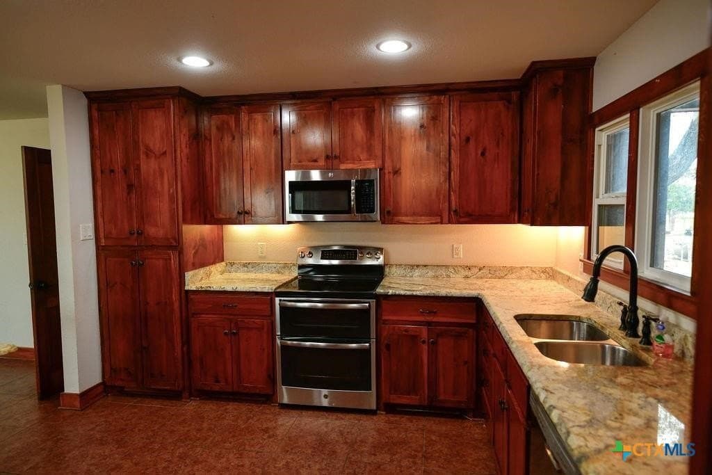 317.33 acres in Williamson County - photo 27