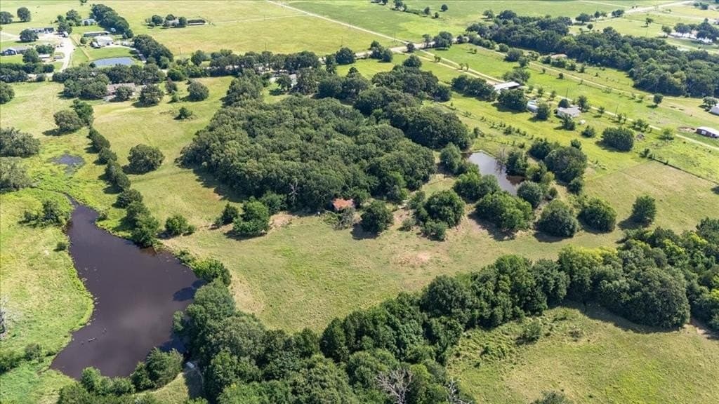 5 acres in Kaufman County - photo 8