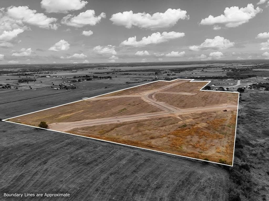 2.19 acres in McLennan County - photo 5