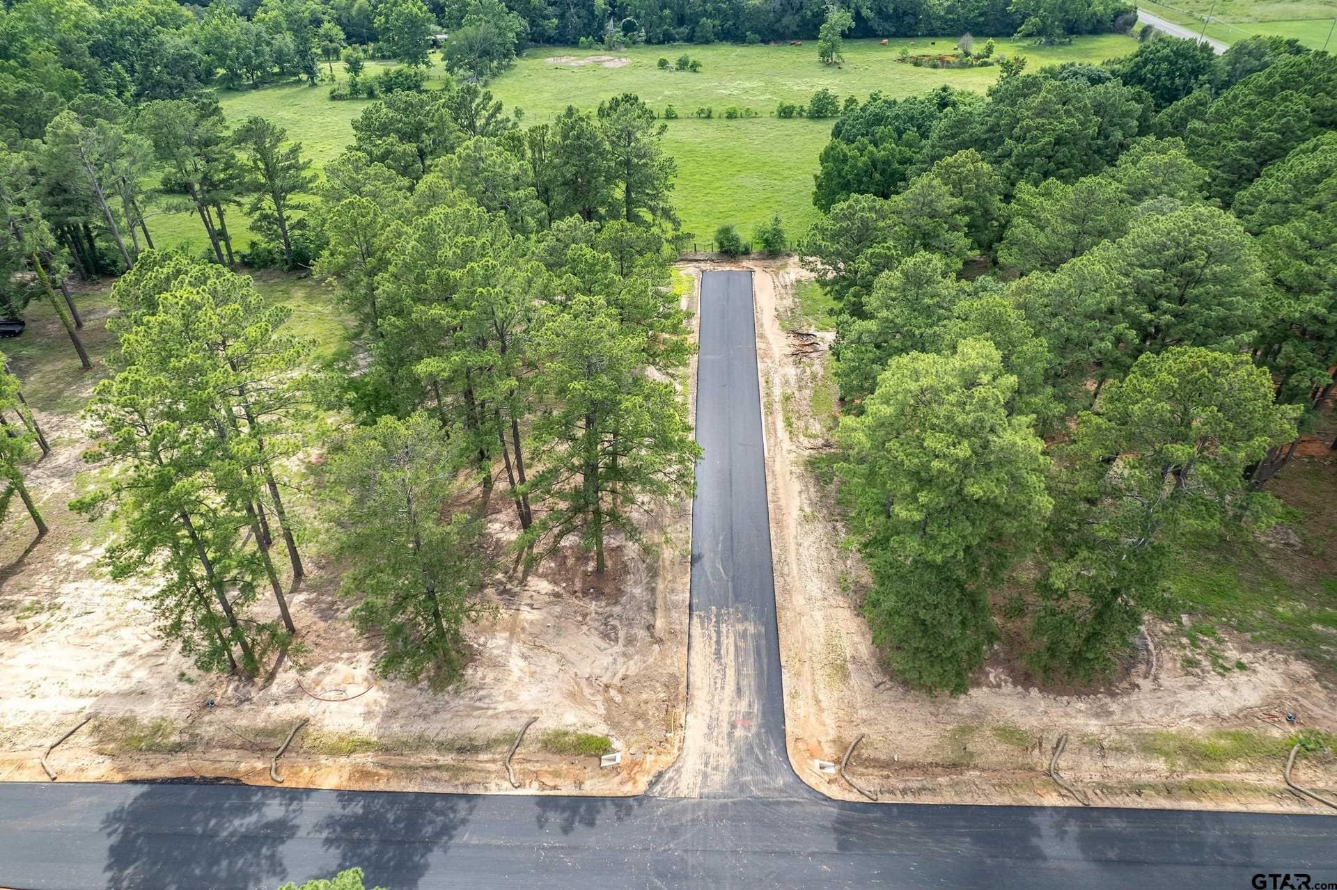 0.26 acres in Smith County - photo 14