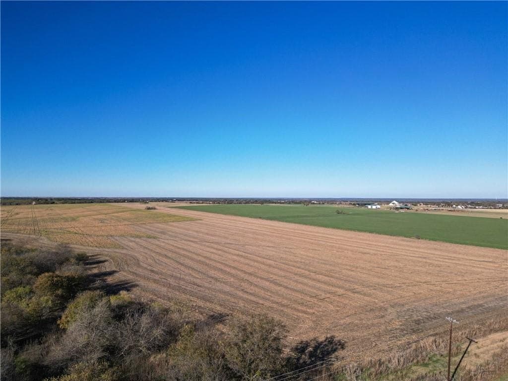 30 acres in McLennan County - photo 4