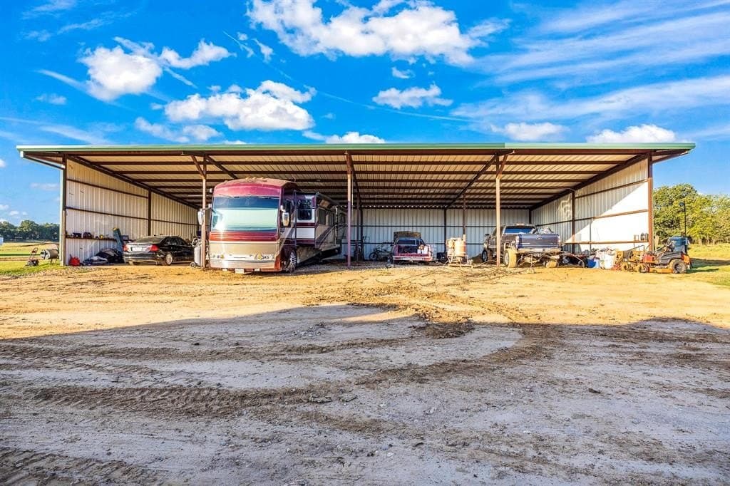 80.01 acres in Erath County - photo 25