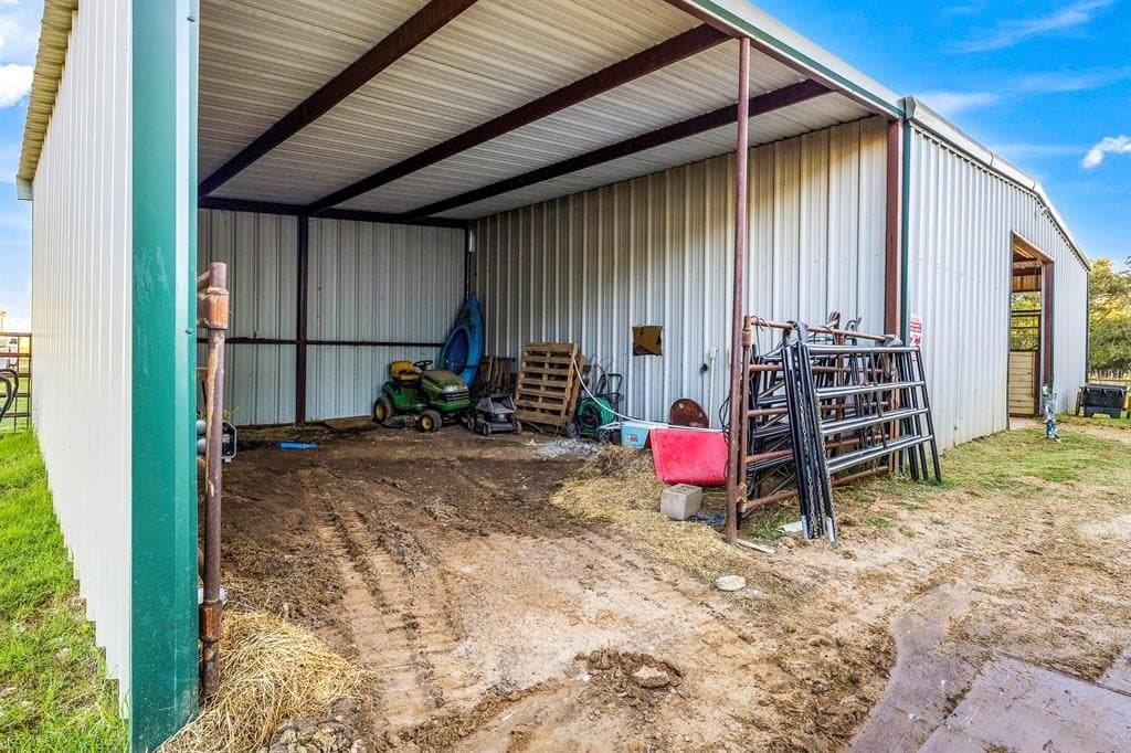 80.01 acres in Erath County - photo 24