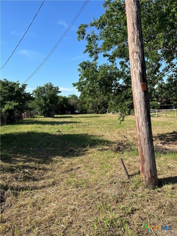 0.33 acres in Guadalupe County - photo 2