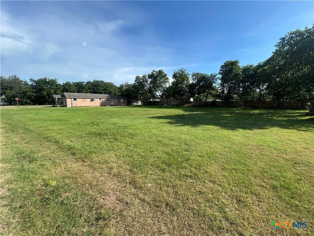0.14 acres in McLennan County - photo 4
