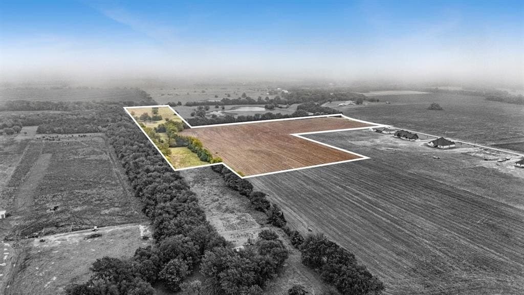 19.63 acres in Hunt County - photo 3