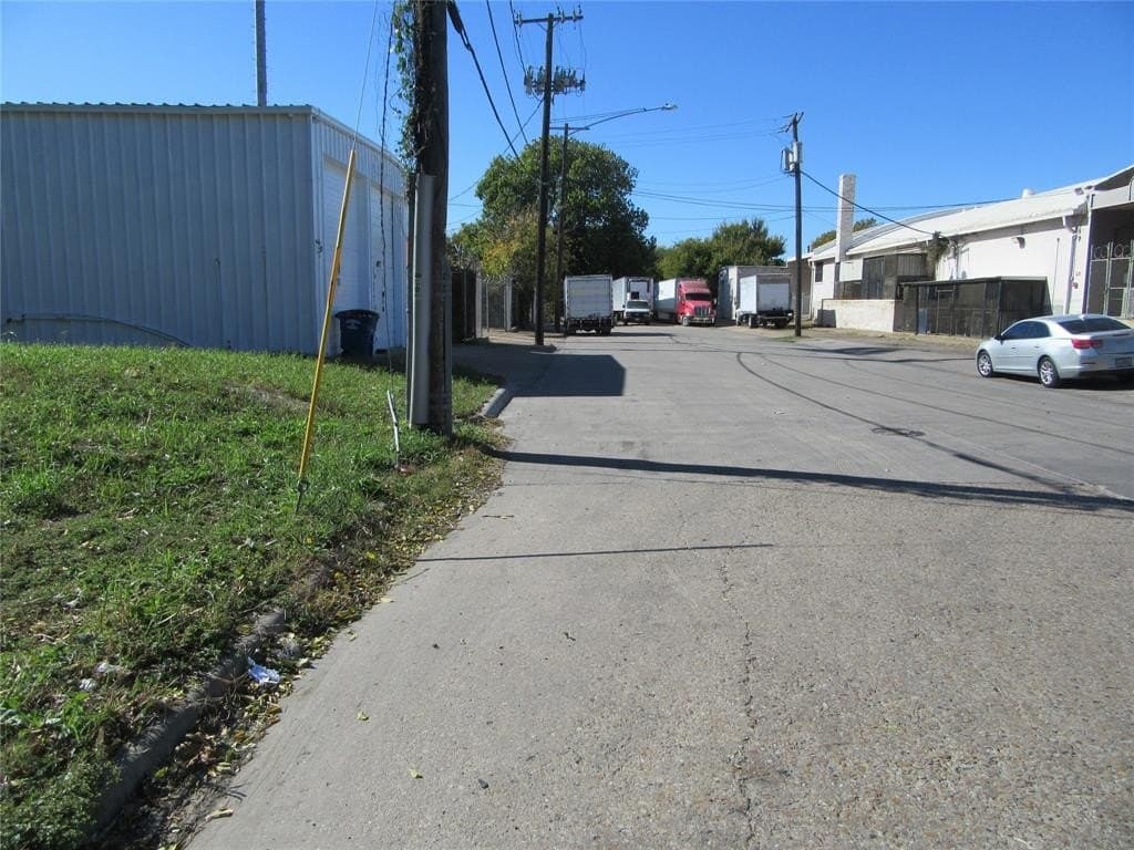 0.09 acres in Dallas County - photo 6
