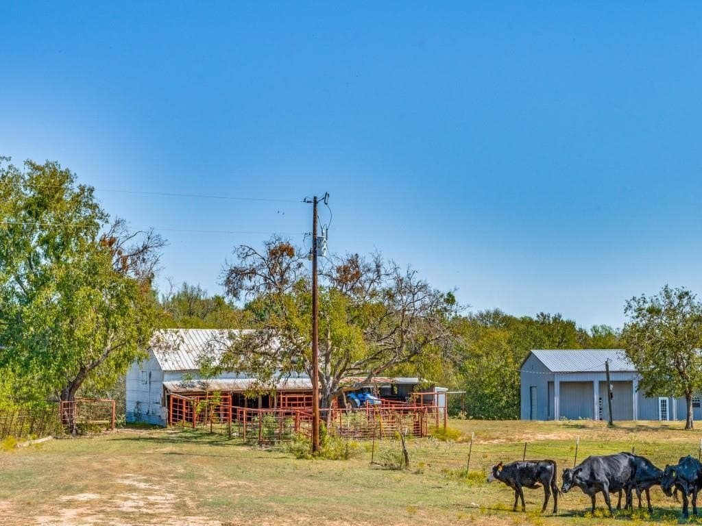 176 acres in Kaufman County - photo 3