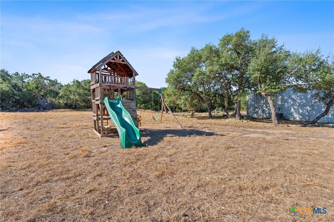 12.46 acres in Comal County - photo 37