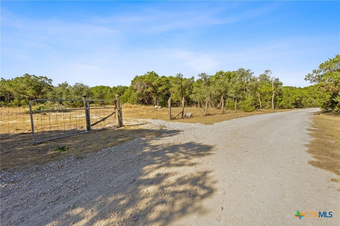 12.46 acres in Comal County - photo 41